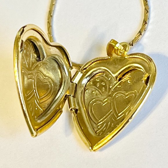 Vintage Gold Rose Flower Heart Locket Necklace Victorian Photo Charm 24" Plated - Picture 6 of 10